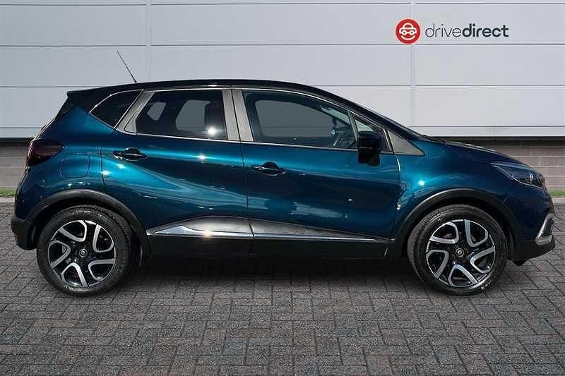 Used Renault Captur Iconic 90 HP (66 kW) 2019 Blue/black SUV