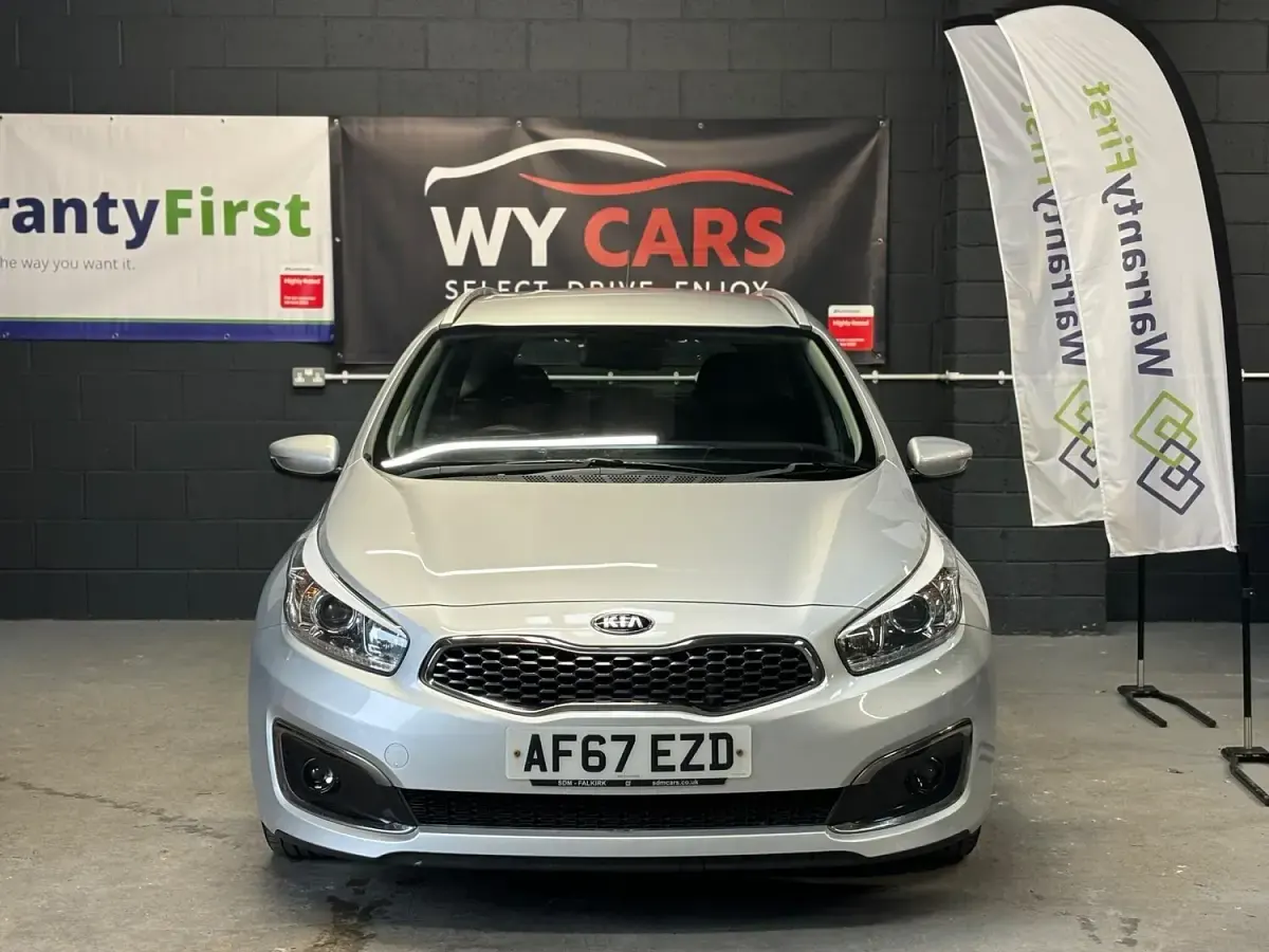 Used Kia Ceed Sportswagon 136 HP (100 kW) 2017 Silver Estate