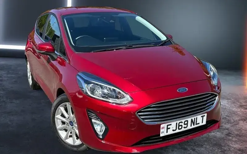 Usado Ford Fiesta Titanium 101 HP (74 kW) 2019 Citadino