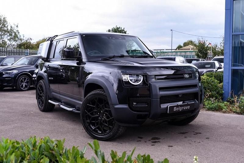 Santorini black metallic Used 2023 Land Rover Defender S SUV | £57,980 (Fair price) - Image 1/3