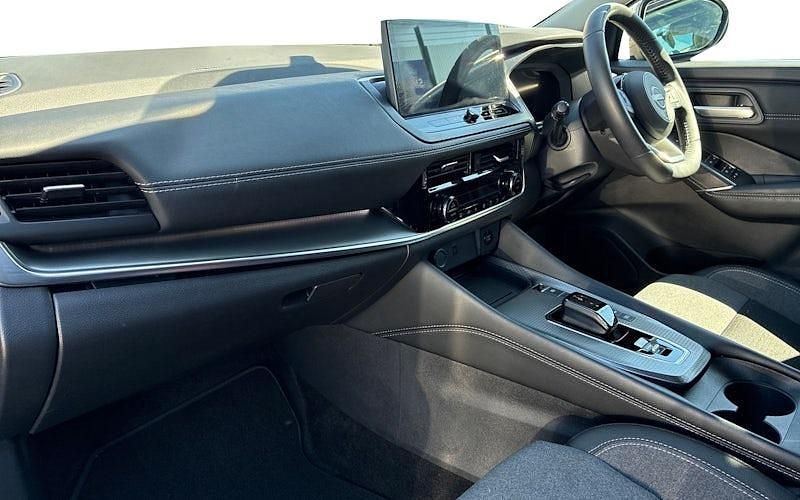 Used Nissan Qashqai N-Connecta 190 HP (139 kW) 2025 Black SUV