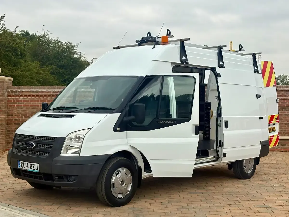 Used Ford Transit 125 HP (91 kW) 2014 White Van