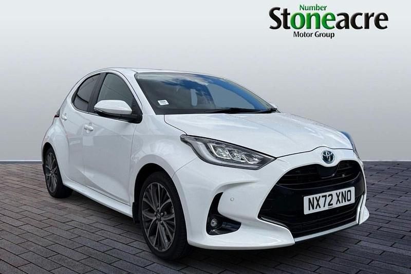 Used Toyota Yaris Hybrid 116 HP (85 kW) 2022