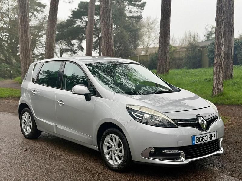 Used Renault Scénic III Dynamique 110 HP (80 kW) 2013 Silver MPV