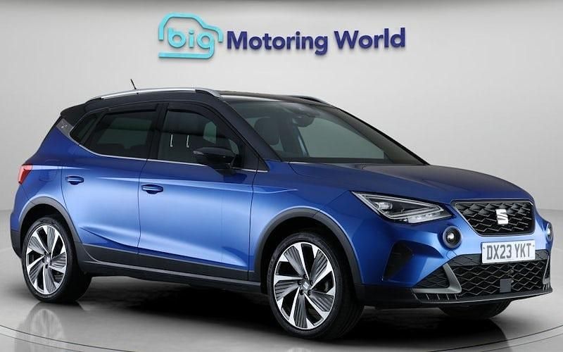 Używany Seat Arona FR 110 KM (80 kW) 2022 SUV