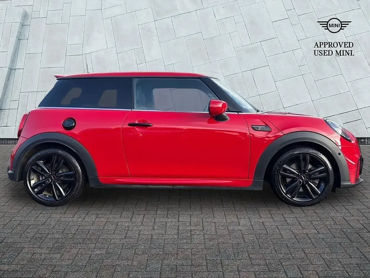Używany Mini Cooper S Hatch 176 KM (129 kW) 2023 Czerwony Hatchback