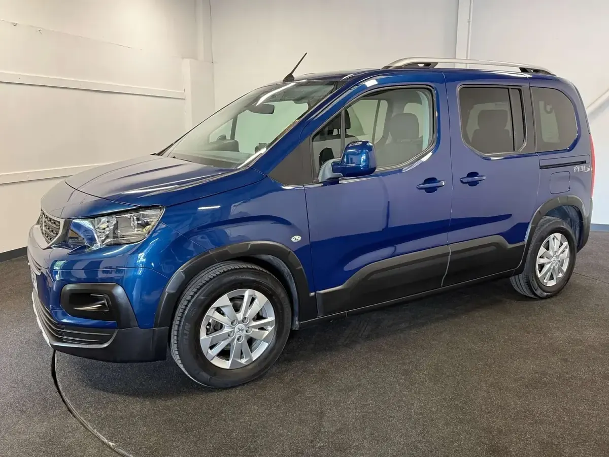 Used Peugeot Rifter Allure 2019 Blue MPV