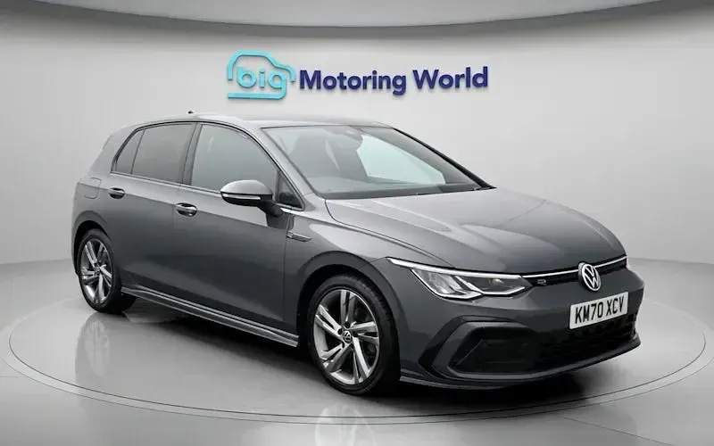 Used VW Golf VIII R-line 150 HP (110 kW) 2024 Hatchback