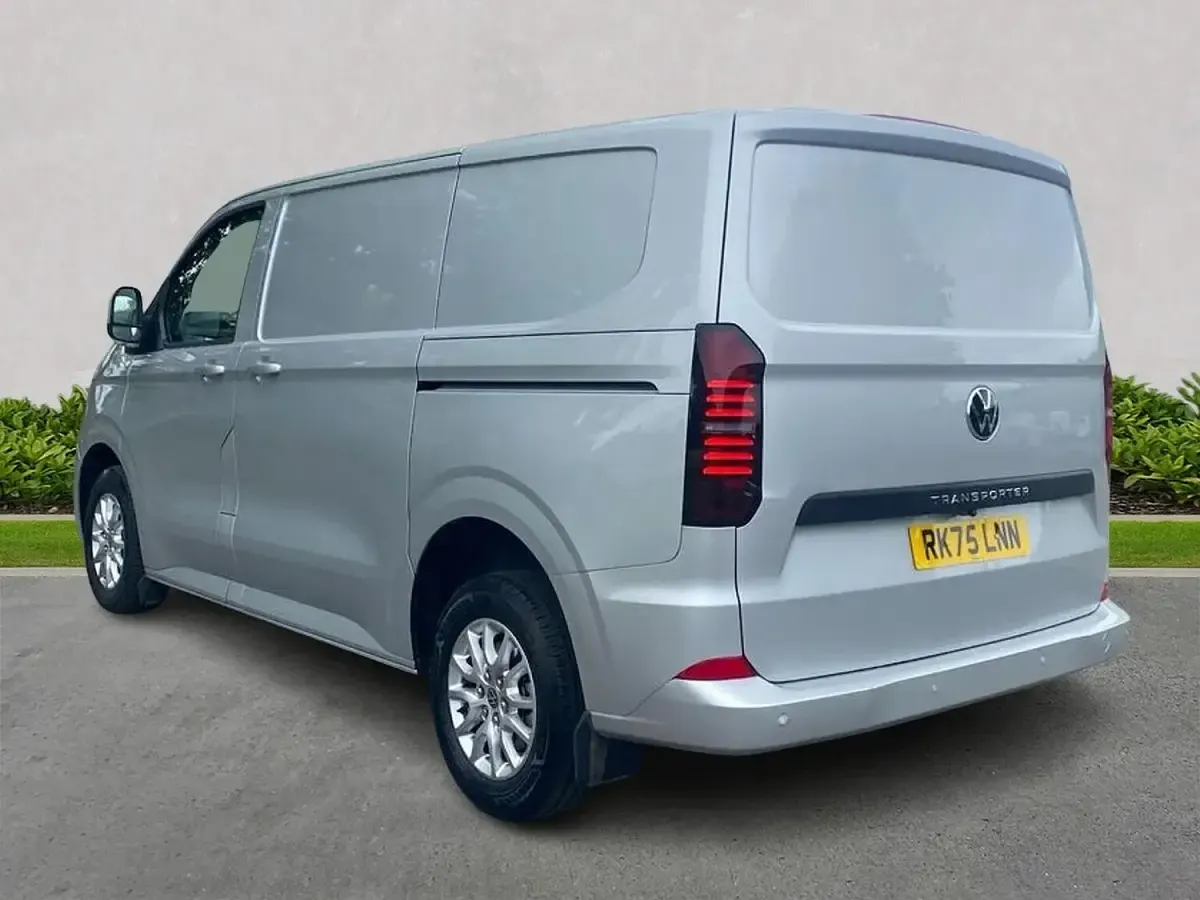 Used VW T7 S 150 HP (110 kW) 2025 Grey Van