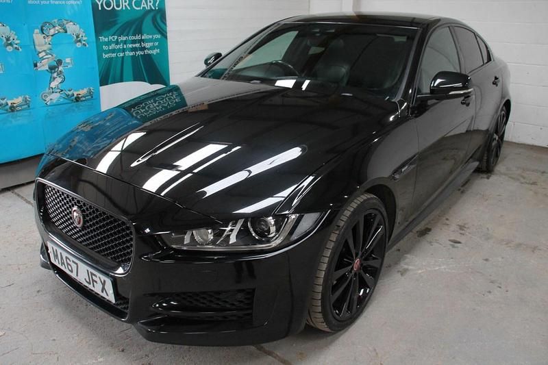 Used Jaguar XE R-Sport 250 HP (183 kW) 2018 Black Sedan