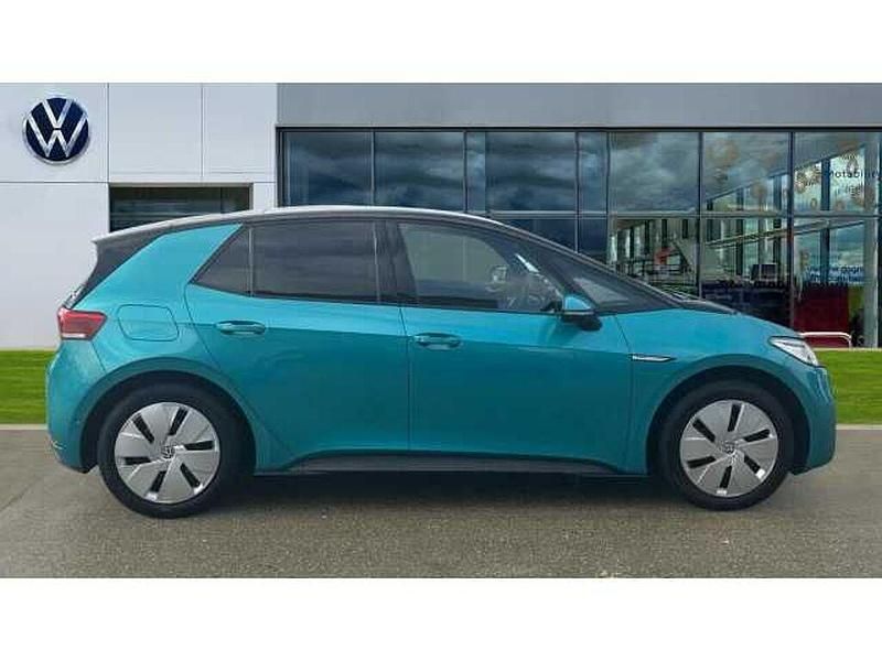 Used VW ID.3 Pro Performance 150 kW (204 HP) 2022 Makena turquoise Hatchback
