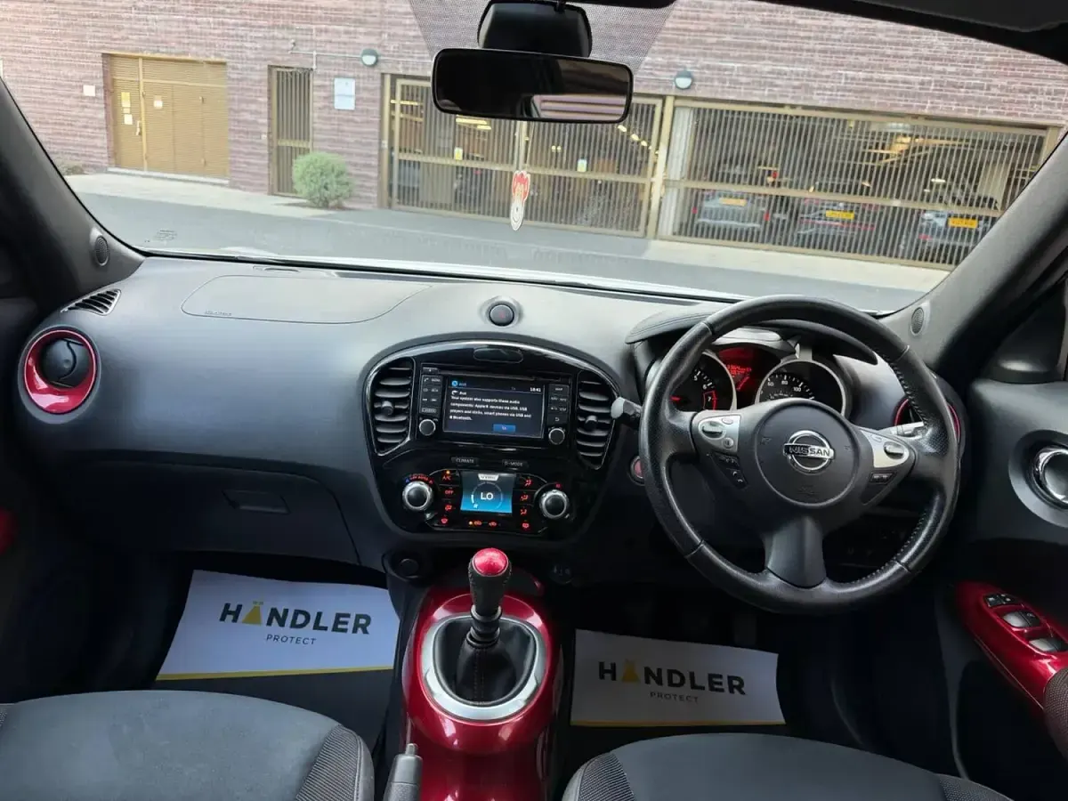 Used Nissan Juke N-Connecta 2017 Silver SUV