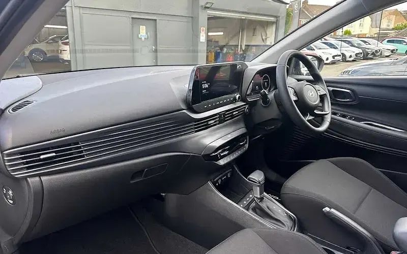 Used Hyundai Bayon 90 HP (66 kW) 2025 Grey SUV
