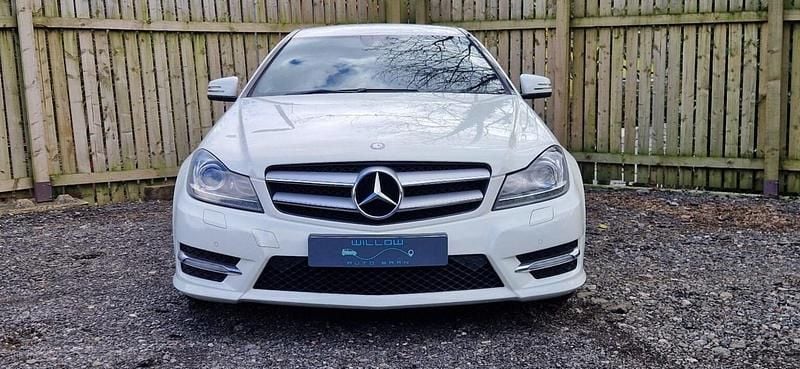 Used Mercedes C220 Sport Edition 170 HP (125 kW) 2011 White Coupe