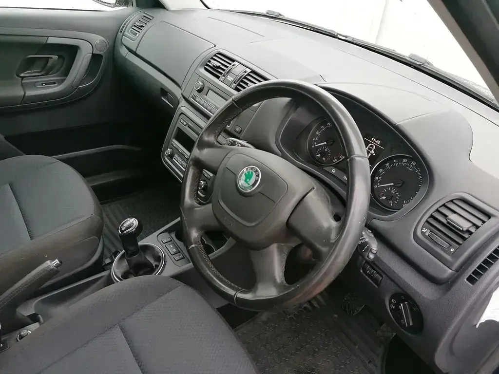 Used Skoda Fabia Elegance 2011 Blue Hatchback