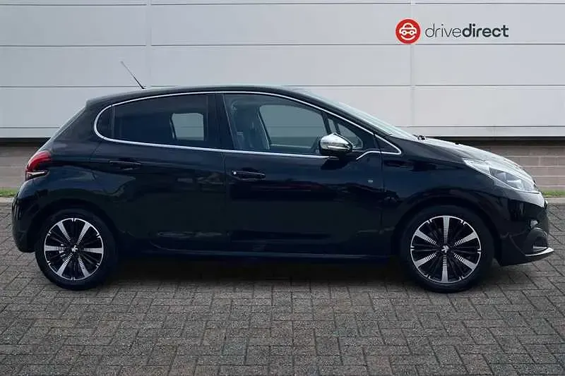 Used Peugeot 208 S 82 HP (60 kW) 2019 Black Hatchback