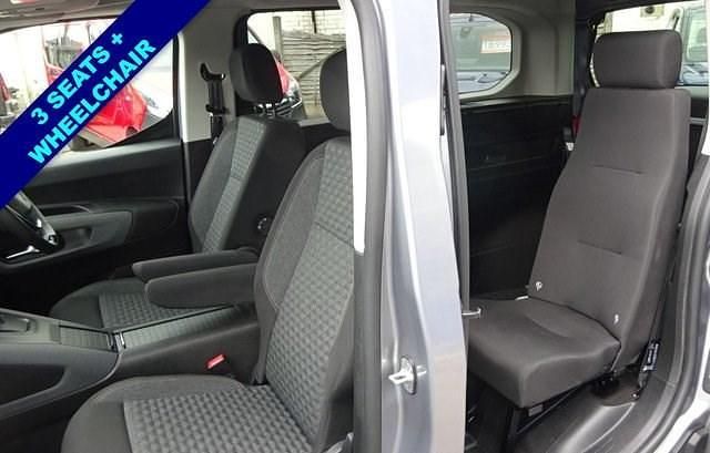 Used Peugeot Rifter Access 131 HP (96 kW) 2024 Grey MPV