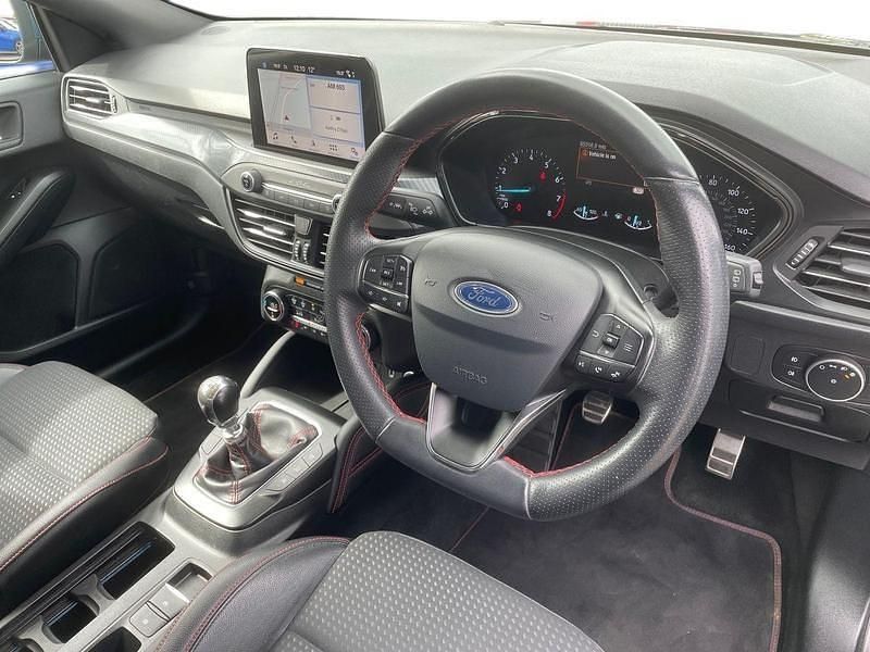 Used Ford Focus ST-Line X 125 HP (91 kW) 2019 Blue Hatchback