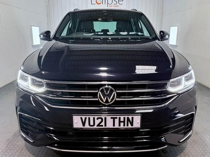 Used VW Tiguan R-line 150 HP (110 kW) 2021 Black SUV