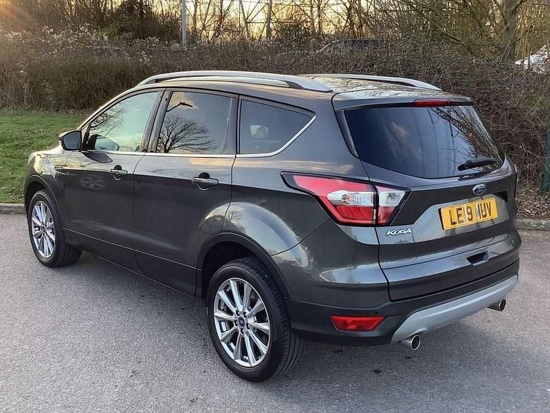 Used Ford Kuga Titanium 150 HP (110 kW) 2019 Grey SUV