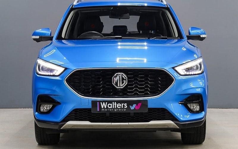 Używany MG ZS Exclusive 111 KM (81 kW) 2024 SUV