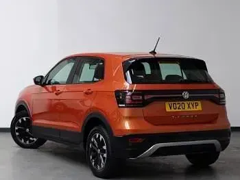 Usado VW T-Cross S 95 HP (69 kW) 2020 Laranja SUV