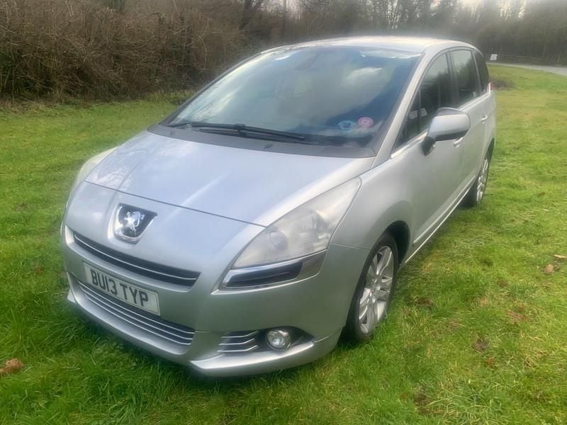 Used Peugeot 5008 Active 2013 Silver MPV