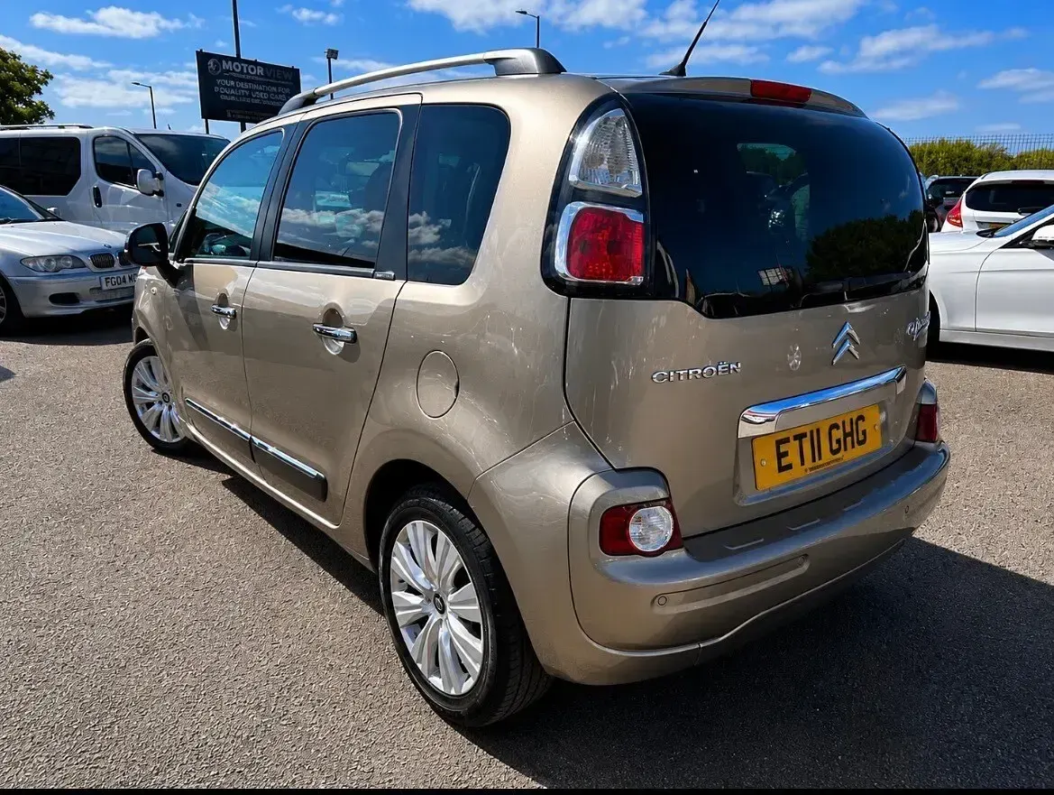 Used Citroën C3 Picasso Exclusive 2011 Beige MPV