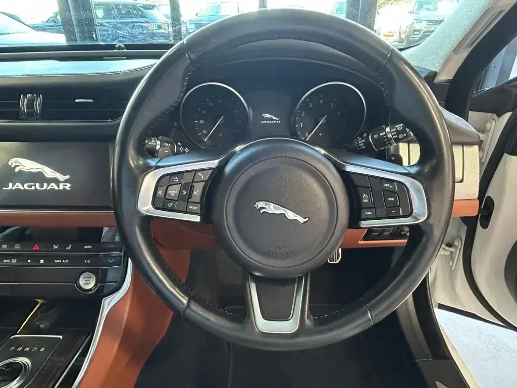 Used Jaguar XF Portfolio 2018 White Estate