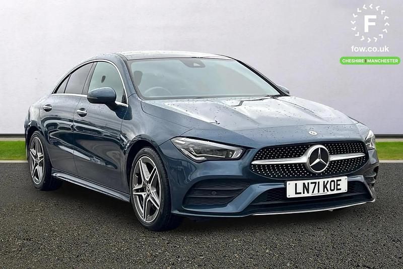 Used Mercedes CLA200 AMG Line Premium Plus 163 HP (119 kW) 2021 Blue Coupe