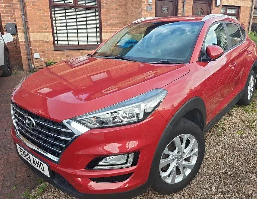 Used Hyundai Tucson SE 177 HP (130 kW) 2019 Red SUV