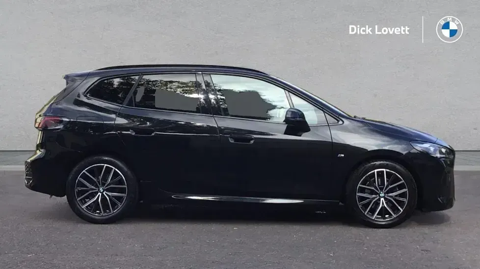 Used BMW 218 Active Tourer M Sport 150 HP (110 kW) 2022 Black MPV