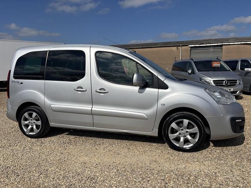 Used Peugeot Partner Tepee Allure 2017 Silver MPV