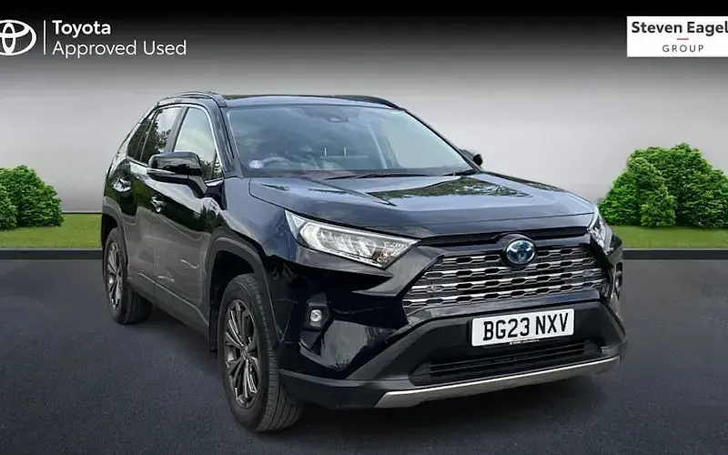Used Toyota RAV4 Design 218 HP (160 kW) 2025 SUV
