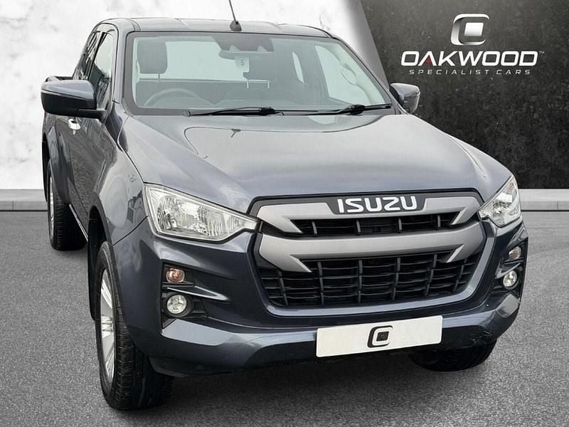 Used Isuzu Pick up 164 HP (120 kW) 2021 Grey Pickup