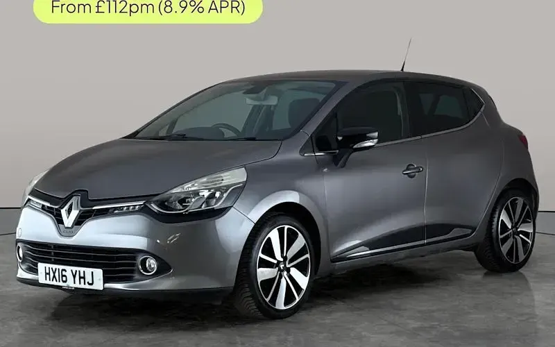 Used Renault Clio Dynamique 90 HP (66 kW) 2016 Hatchback