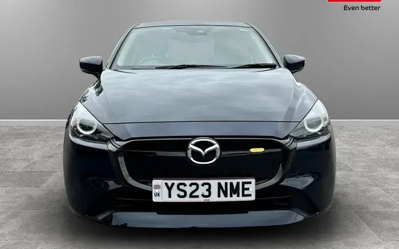 Used Mazda 2 Exclusive-Line 90 HP (66 kW) 2024 Hatchback