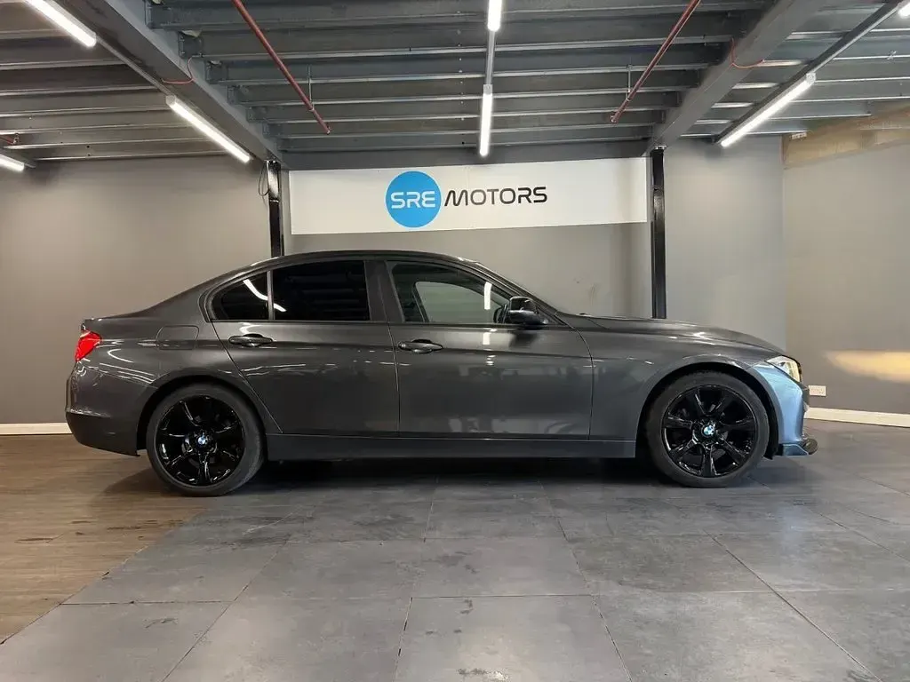 Used BMW 318 Comfort Edition 143 HP (105 kW) 2013 Grey Sedan