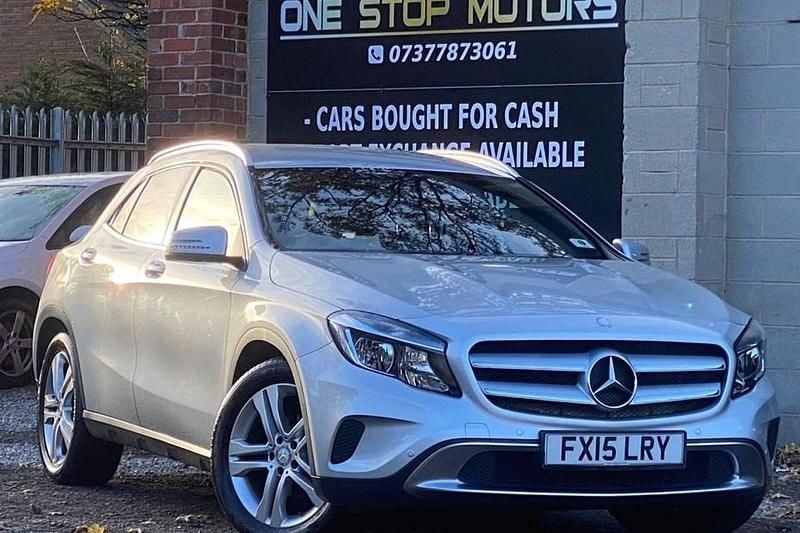 Silver Used 2015 Mercedes GLA220 SE SUV | £6,995 (Fair price) - Image 1/1