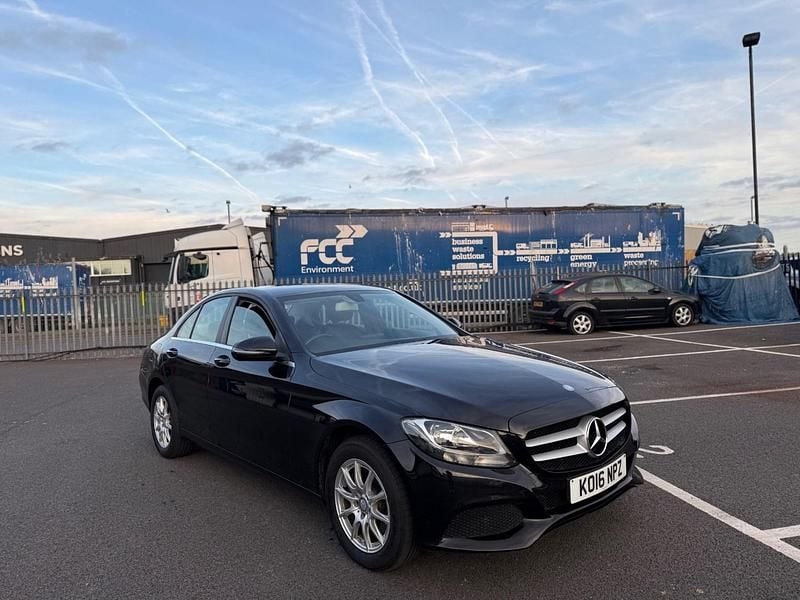 Used Mercedes C200 SE 184 HP (135 kW) 2016 Black Sedan
