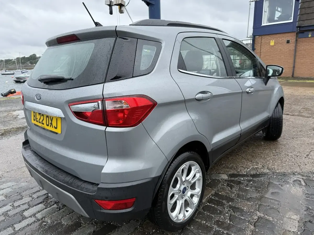 Used Ford Ecosport Titanium 125 HP (91 kW) 2022 Silver SUV