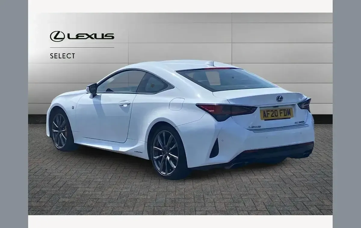 Used Lexus RC300h Sport Line 220 HP (161 kW) 2020 White Coupe
