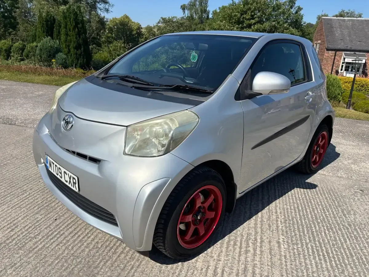 Used Toyota iQ 2009 Silver Hatchback