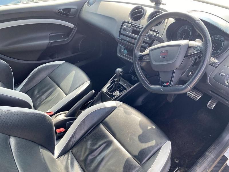 Used Seat Ibiza CUPRA 2013 White Hatchback