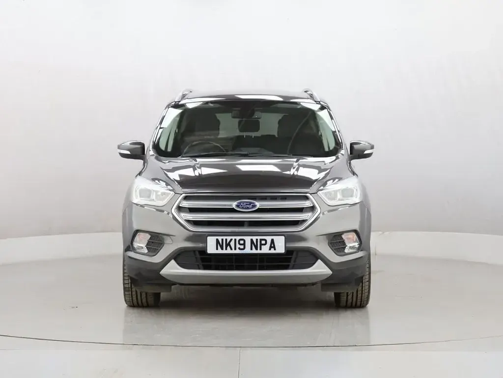 Used Ford Kuga Titanium 120 HP (88 kW) 2019 Grey SUV