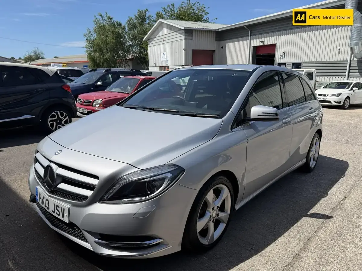 Used Mercedes B200 136 HP (100 kW) 2013 Silver MPV