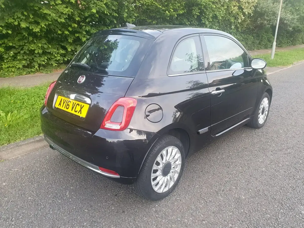 Used Fiat 500 Lounge 69 HP (50 kW) 2016 Black Hatchback