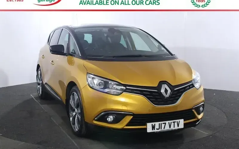 Used Renault Scénic IV Dynamique 131 HP (96 kW) 2018 MPV