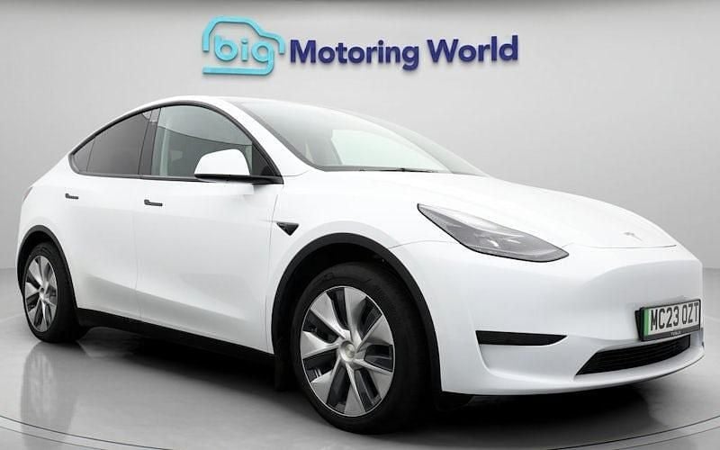 Used 2023 Tesla Model Y SUV | £25,000 (Fair price) - Image 1/4