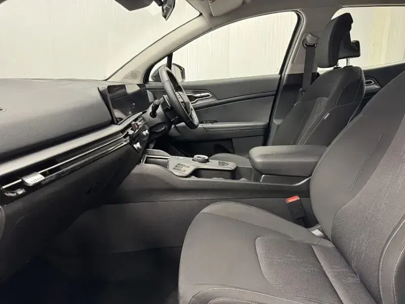 Used Kia Sportage 235 HP (172 kW) 2025 Black SUV